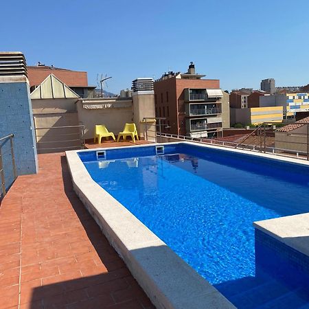 Piscina En Centro De Terrassa Apartment Exterior photo